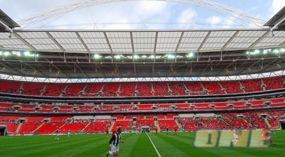 וומבלי. צפוי להיות מלא (ONE)