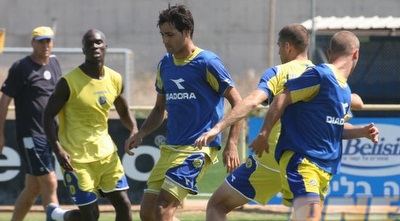 אביב חדד (ONE)