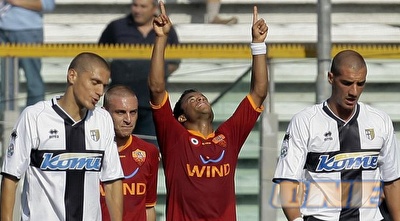 מנסיני (רויטרס)