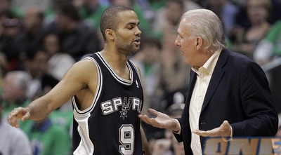 טוני פארקר. בלט עם 24 נקודות (רויטרס) טוני פארקר. בלט עם 24 נקודות (רויטרס)