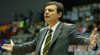 עתמאן. בחר בסוף בויואוקאס  (רויטרס)