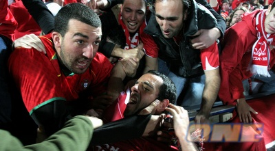  ראובן עובד. גם לו אין מקום בהפועל (ניר בוקסנבאום)