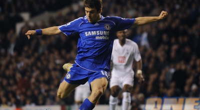 ג´ו קול. &qout;מאבק האליפות עוד לא גמור, אבל תלוי בנו&qout; (רויטרס) ג´ו קול. &qout;מאבק האליפות עוד לא גמור, אבל תלוי בנו&qout; (רויטרס)