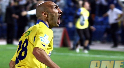 אסוס חוגג (ניר בוקסנבאום)