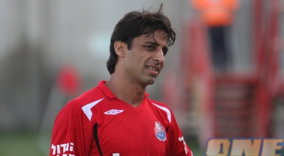 יוסי ג´נאח מאוכזב (עמית מצפה)