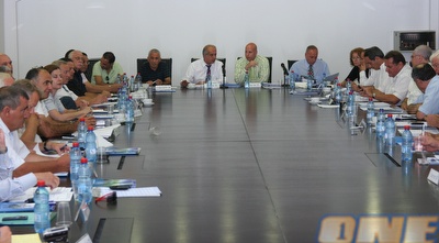 הדיון בהתאחדות (עמית מצפה) הדיון בהתאחדות (עמית מצפה)