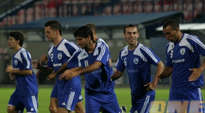 שחקני הנבחרת הצעירה. יזכו לתמיכה מהאוהדים (עדי בן ברון)