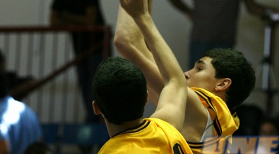 שון לבנובסקי (ONE)