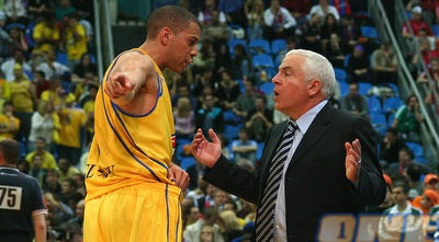 פיני גרשון עם פארקר (ONE)