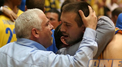 פיני גרשון עם וויצ´יץ´´ (ONE)