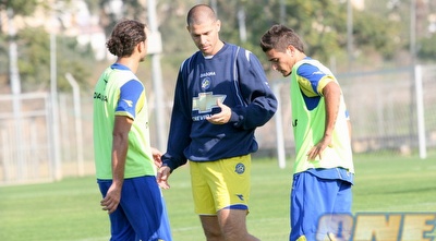 נמני עם בוזגלו וחדד באימון. זמן להיכנס לעניינים (אור שפונדר) נמני עם בוזגלו וחדד באימון. זמן להיכנס לעניינים (אור שפונדר)