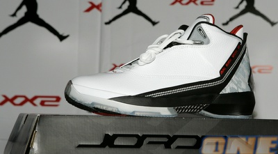 נעלי אייר ג&acute;ורדן (רויטרס)