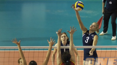 נבחרת הנשים בכדורעף. המשימה הבאה: אוקראינה