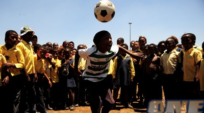 ילדים בדרופ אפריקה (GettyImages) ילדים בדרופ אפריקה (GettyImages)