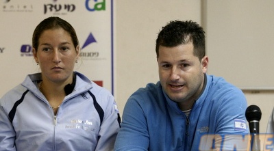 ליאור מור עם שחר פאר. אכזבה בנבחרת הפדרציה (שי לוי)