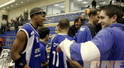 ג´רמיין הול. הוביל את ררשימת הקלעים של המנצחת בגמר (מתן להב)