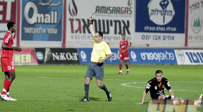 פטי רואה את האדום מול בני יהודה. משחק אגרסיבי וחסר פשרות (אלעד ירקון)