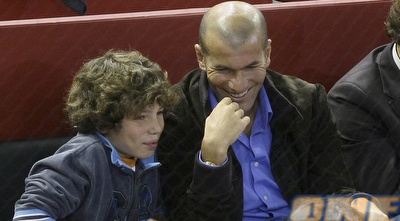 זידאן אחרי הפרישה. עדיין לא סולח (רויטרס)