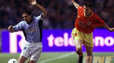 חיים רביבו במדי סלטה ויגו (רויטרס)