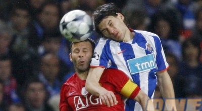 גיגס ושפונראו במפגש ראשים (רויטרס)