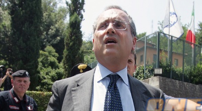 לוטיטו (רויטרס) לוטיטו (רויטרס)