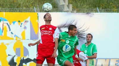 יקיר שינה בימיו בנצרת. הקהל עדיין אוהב אותו (עמית מצפה)