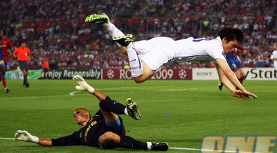 ג´י סונג פארק בדרך לעוד משימה מיוחדת (GettyImages) ג´י סונג פארק בדרך לעוד משימה מיוחדת (GettyImages)