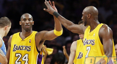 אודום ובראיינט. הובילו את המהפך של הלייקרס (רויטרס)