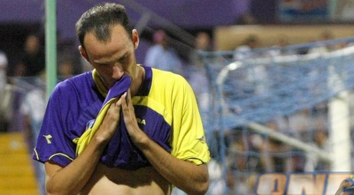 עומר רפס מבין שזה נגמר (אמיר לוי) עומר רפס מבין שזה נגמר (אמיר לוי)