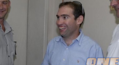 יו&qout;ר הפועל ירושלים, דני קליין עם אקוניס. &qout; (אלעד ירקון) יו&qout;ר הפועל ירושלים, דני קליין עם אקוניס. &qout; (אלעד ירקון)