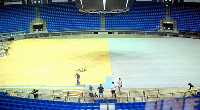 הפרקט בהיכל נוקיה. השיפוץ עלה (שי לוי)