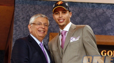 סטפן קארי (רויטרס)