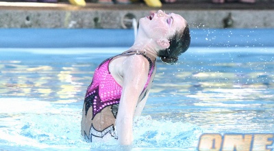 אנסטסיה גלושקוב. אליפות מצוינת לשחיינית האולימפית (קובי אליהו)