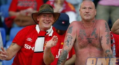 אוהדי מנצ´סטר יונייטד. מוליכים במספרם את הפרמייר ליג (רויטרס)