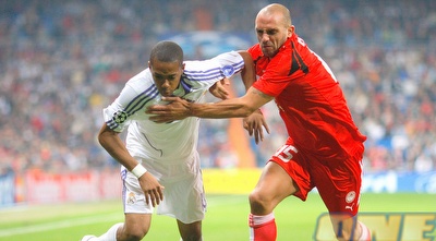 ראול בראבו (אדום). מחכה לפגוש את הצהובים (רויטרס)