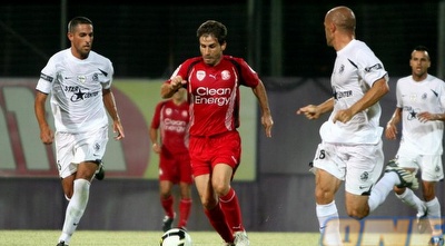 בן לוז. סיים את הקריירה  .(קובי אליהו)