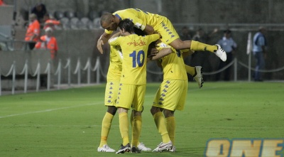 ז&acute;אן מאושר עד הגג (אור שפונדר)