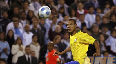 פביאנו כובש את השלישי של ברזיל (רויטרס)