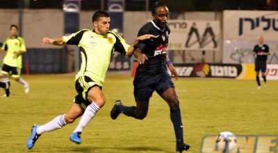 אבי ריקן מול מכבי פ&qout;ת. יפתח במקום אלירן דנין (אלעד ירקון)