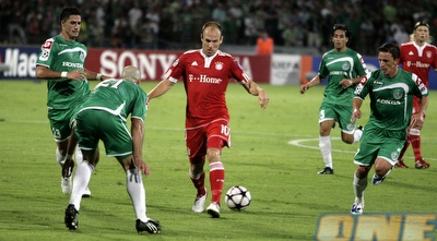 רובן מוקף ירוקים (תומר גבאי) רובן מוקף ירוקים (תומר גבאי)