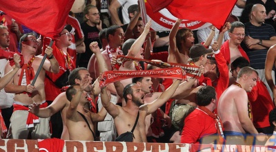 אוהדי באיירן מינכן.  (עמית מצפה)