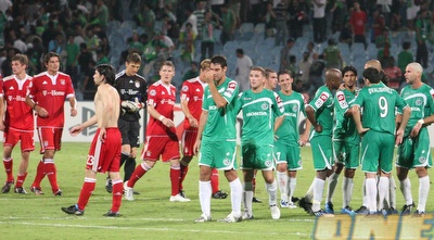 מכבי חיפה מאוכזבת מול באיירן. אוהדי הפועל שכחו את העבר (עמית מצפה)