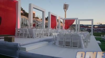 חתונה בבלומפילד (קובי אליהו) חתונה בבלומפילד (קובי אליהו)