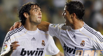 רונאלדו וקאקה. גם במספר האוהדים הם שניים רק לברצלונה(רויטרס)