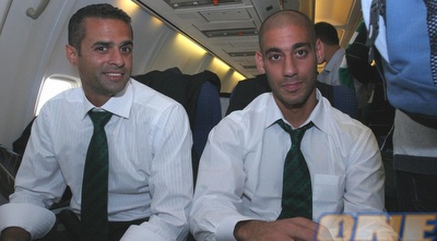 יניב קטן ואלון חרזי במטוס (עמית מצפה)