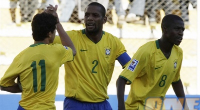 רמירז, מאיקון ונילמאר (רויטרס)