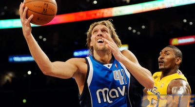 נוביצקי מול ארטסט (GettyImages)