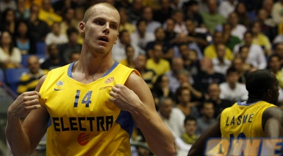 לאמפה. גרשון: &qout; (אמיר לוי)