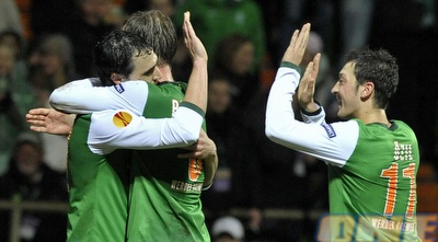 ורדר ברמן חוגג. חמישייה קלילה על האנובר (רויטרס)