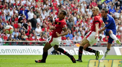 לאמפרד מנסה לכבוש נגד יונייטד, השנה זה יקרה ב (רויטרס)